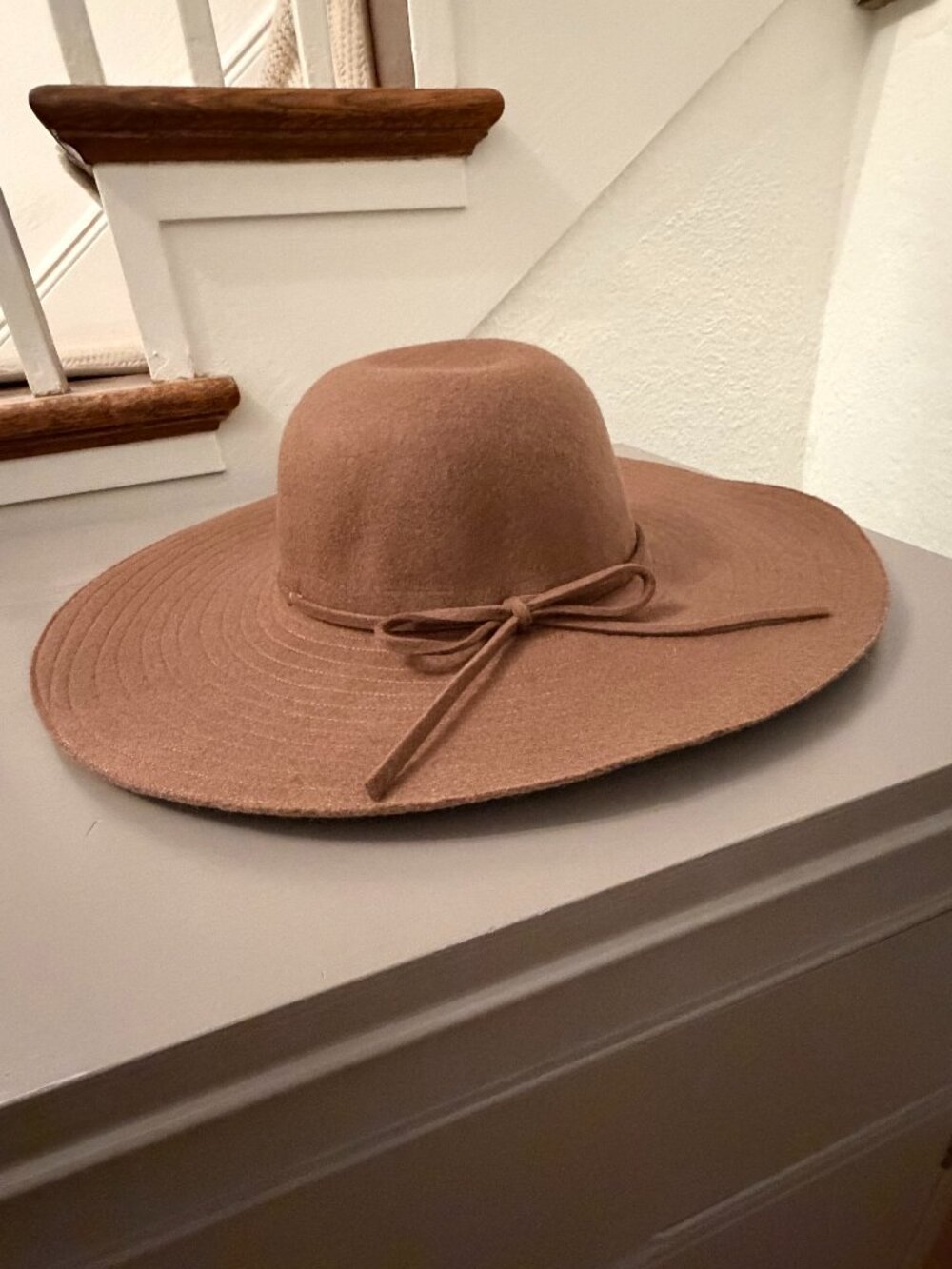 Gap 100% wool dark brown wide brim floppy hat with bow size M/L